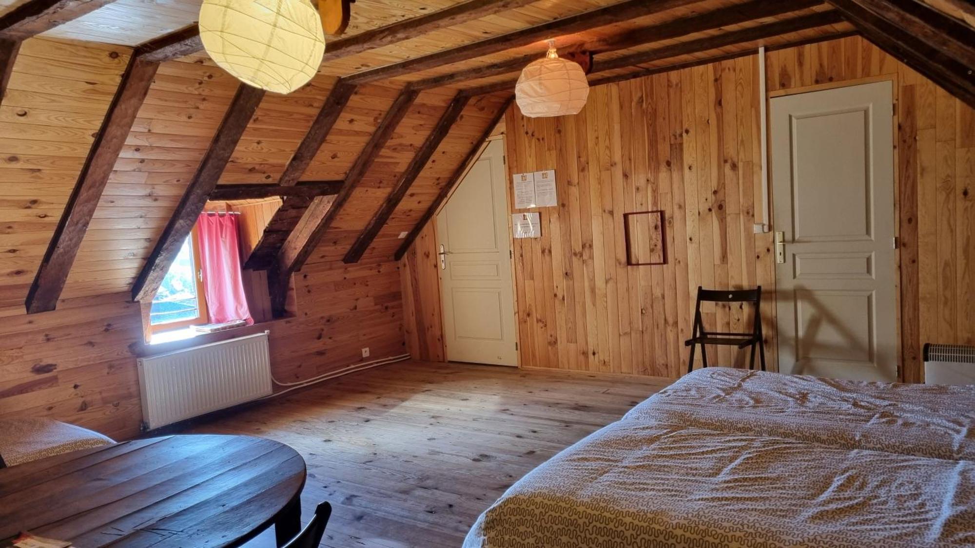 Relais Des Castors Bed & Breakfast Murat  Exterior photo